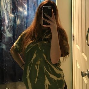 Green bleach tye-dyed Thrasher shirt